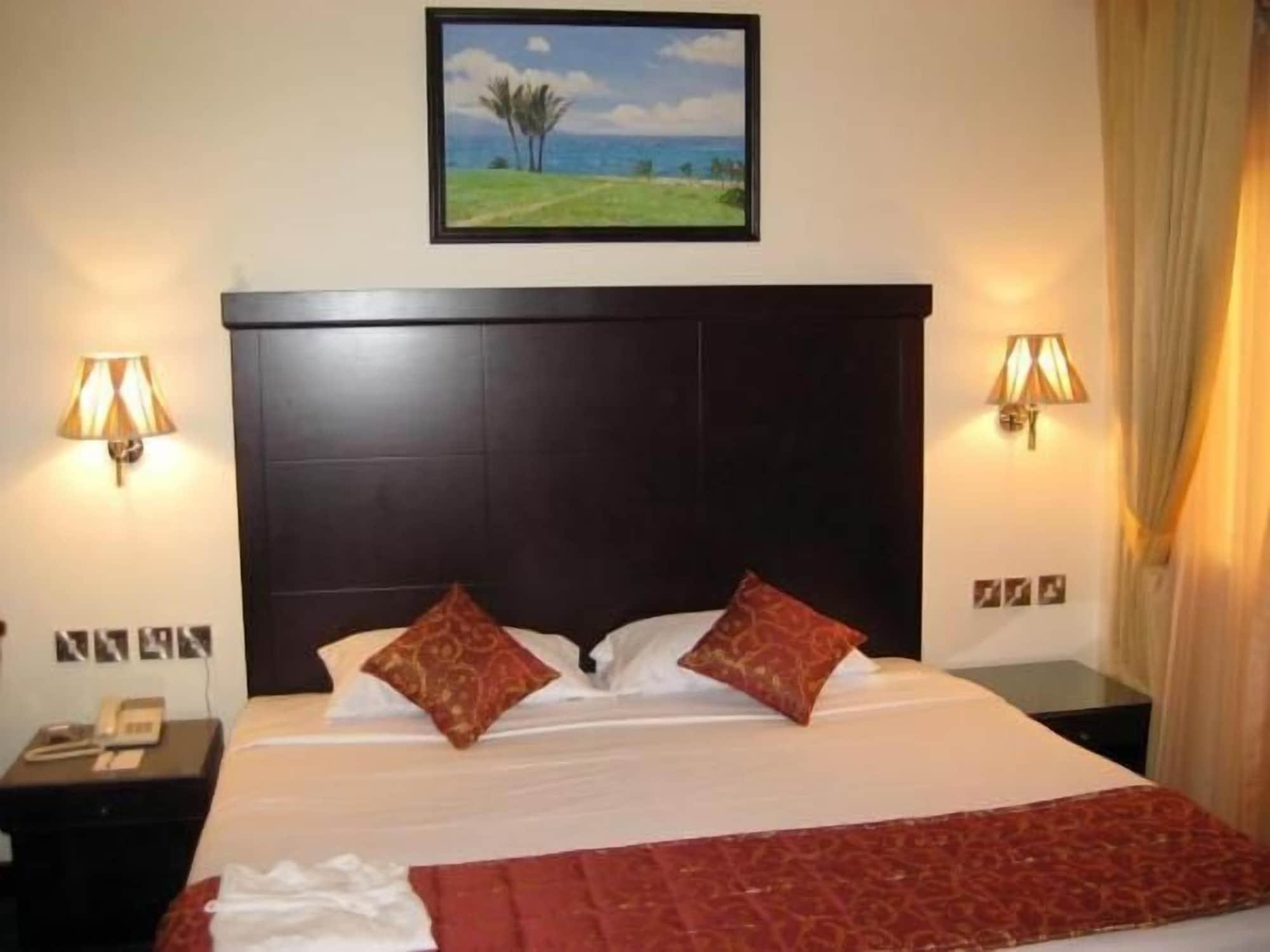 Ramee Garden Hotel Apartments Abu Dhabi Exteriör bild